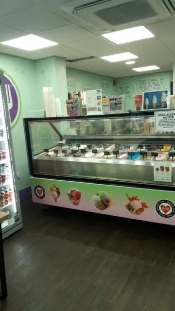 Gelato Display Freezer - 24 Pan