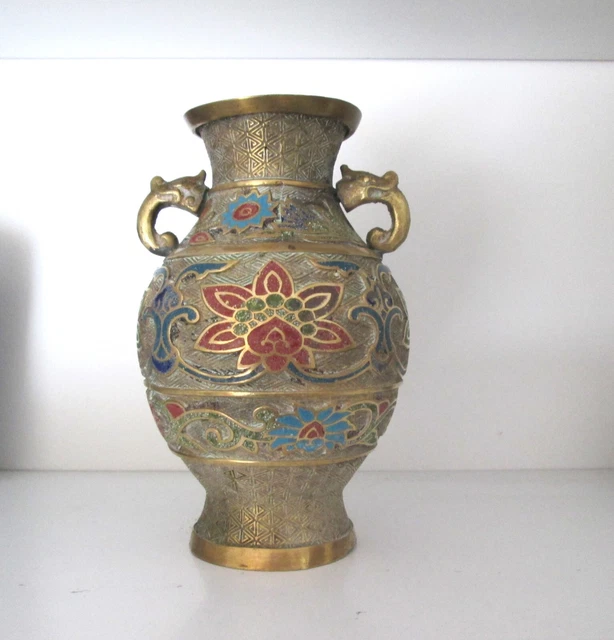 Vase En Laiton Ancien