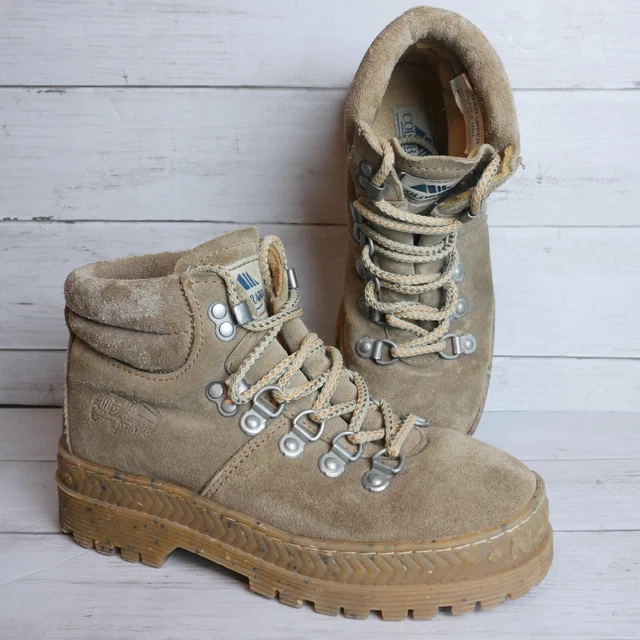 HUMAN MADE × Clarks Wallabee \"Beige\" US8