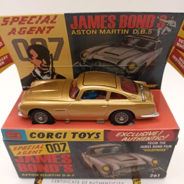 Corgi Toys Model Club 261 - James Bond Aston Martin DB5 - 2022 Reissue (2nd Ed)
