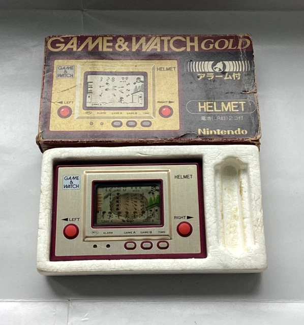 VINTAGE 1981 GAME & WATCH - HELMET CN-07 - LCD Game (Very Good