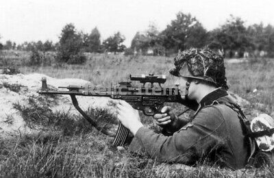 WW2 Picture Photo German Soldier fires a StG 44 (Sturmgewehr 44) 1943 0238