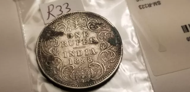 British India 1888 One Rupee Silver Coin Id5.