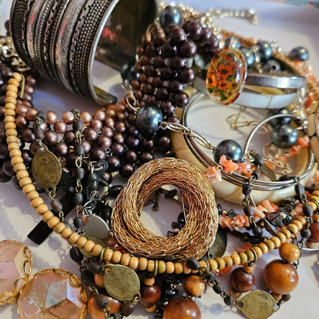Lot De Bijoux Vintage Récents - Perles Et Laiton - Idéal Pour Détournement Ou Restauration