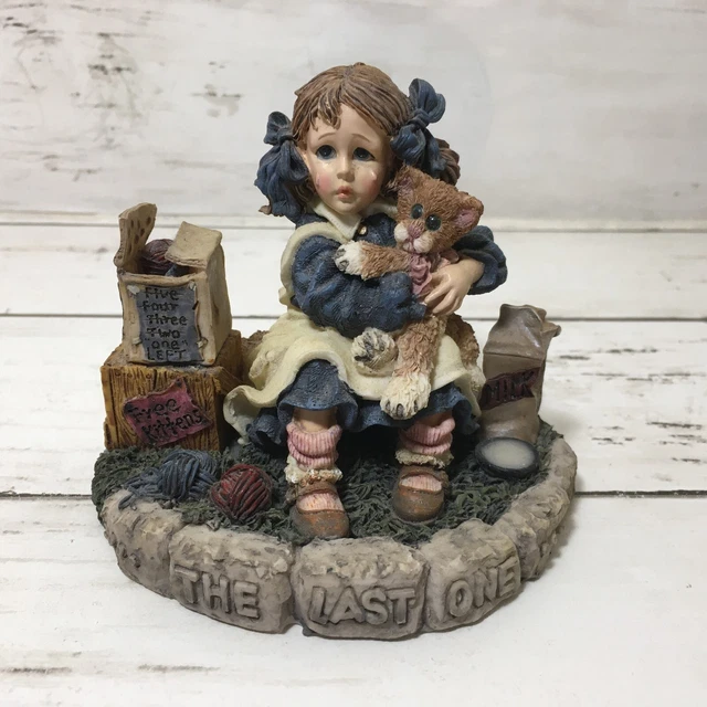 Boyds Girl Cat Kitten Figurine Yesterdays Child Jamie and Thomasina The Last One