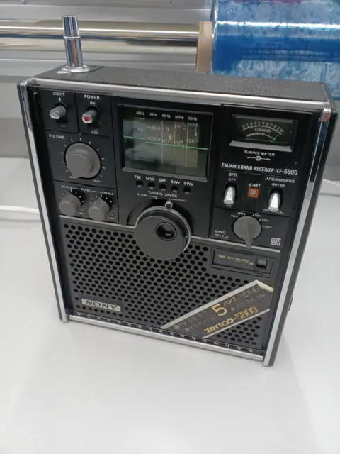 Sony ICF-5800 Radio