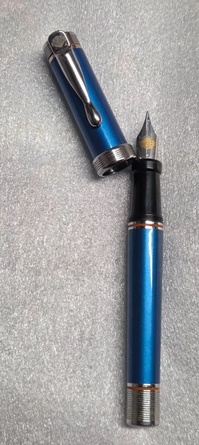 Stylo Plume Harley Davidson – Finition Acier, Multicolore, Neuf Dans Sa Boîte, Pièce De Collection Rare