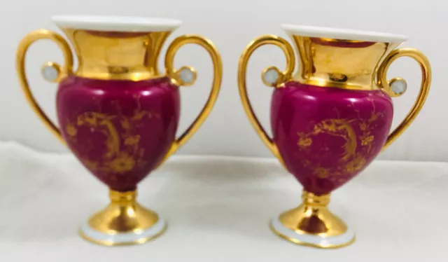 F & F Limoges France porcelaine - 2 x ruby red and gold vases