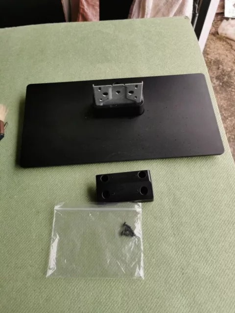 Toshiba 32 tv stand deals