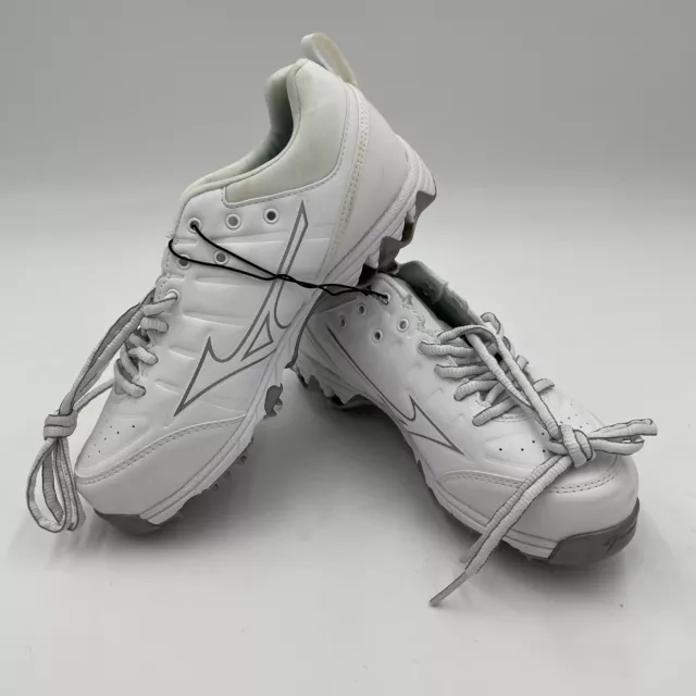 Mizuno 9-Spike Swift 5  Womens Fastpitch Cleats Metal Size 6 White Gray