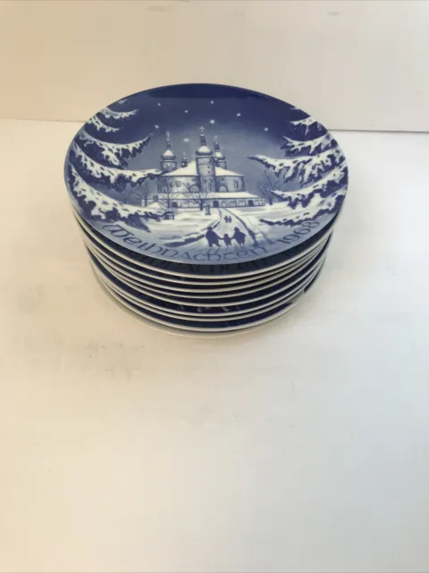 Lot of 10 Bareuther Waldsassen Bavaria Germany Christmas Plates Blue White