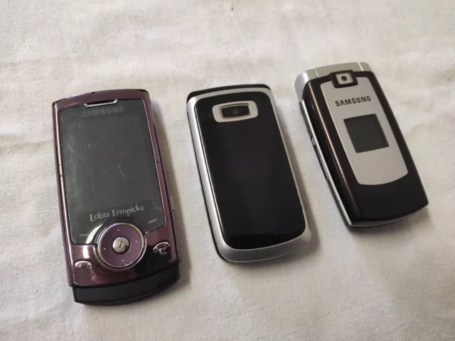 3 Anciens Téléphones Samsung P180 et Lolita Lempicka + Sagem 411Cv