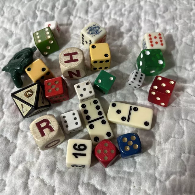 Lot 22 Vintage Dice Etc white green Red Multicolor opaque clear bakelite lucite