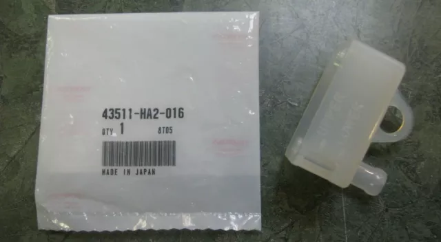 1985-1986 Honda ATC250R Rear Brake Fluid Reservoir Cup OEM Honda 43511-HA2-016