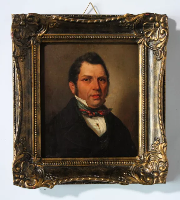 Sehr kleines Biedermeier Portrait eines eleganten Herren Miniaturporträt um1840