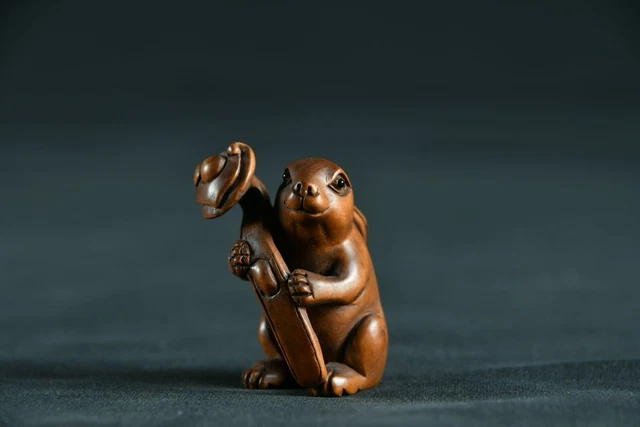 Antique Old Japanese boxwood hand carved Rabbit Netsuke Decoration from Jpn F/S