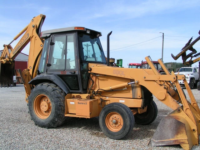 Case 580 L Backhoe Tractor Loader 2 Wheel Drive Cab " Only 2200 Hrs " "Reduced "