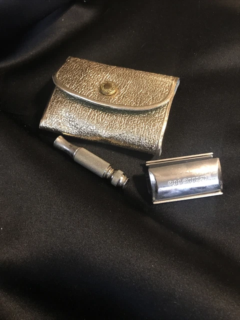 Vintage Gillette Mini Safety Razor Travel Kit In Snap Gold color  Case