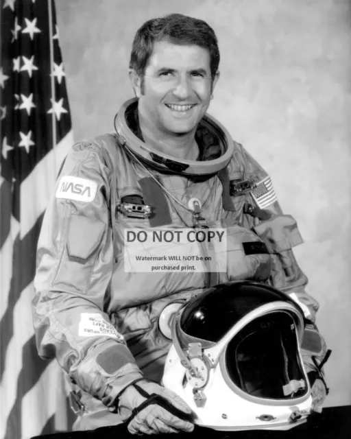 RICHARD TRULY NASA Astronaut And Former Administrator - 8X10 Nasa Photo ...