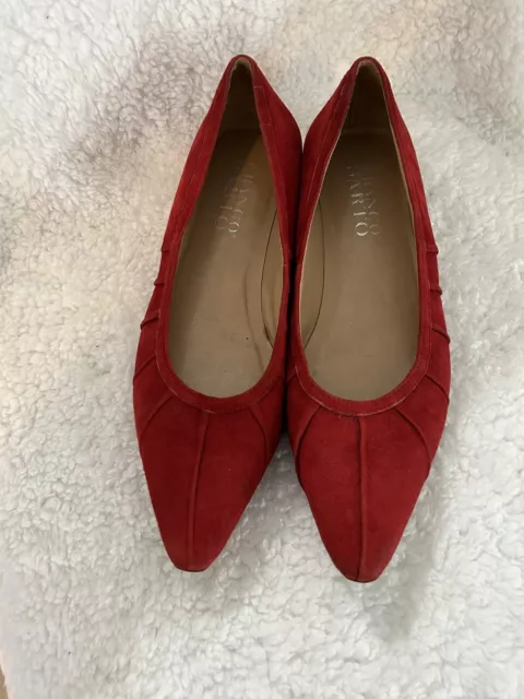 Womens Franco Sarto Red Pointed Toe Suede Flats Size 8.5M