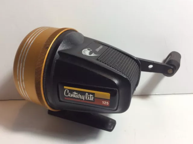 VINTAGE JOHNSON CENTURY Lite 125 casting reel made in USA $17.00 - PicClick