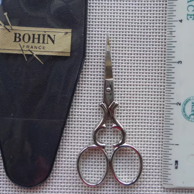 Tijeras bordadas pequeñas Bohin corazón (corazón) 3 1/2" hechas en Francia costura