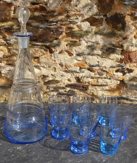 Bleu ancien carafe + 8 verres apéritif digestif vin alcool toutes boissons 1920