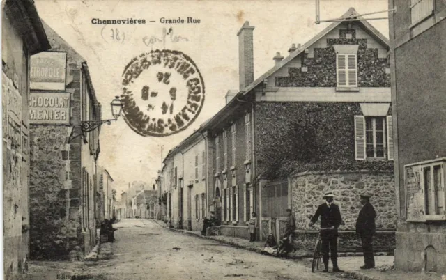 CPA Chennevieres-Grande Rue (260552)