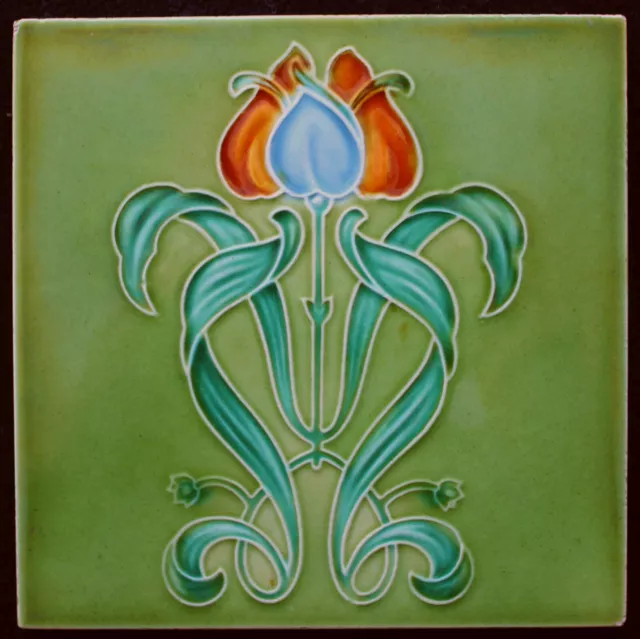 Attractive Original  antique Art Nouveau tile C 1900 Minton Hollins England
