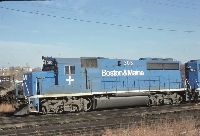 B&M BOSTON & MAINE Railroad Train Locomotive 305 MECHANICVILLE NY Photo Slide