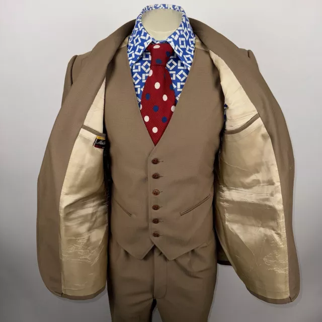 Vintage 60s 70s Mens Leisure Suit 3 Piece 42 Jacket 35 30 Pants Vest Polyester