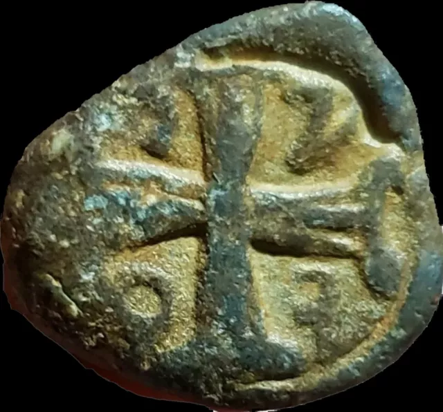 Phocas 602-610 AD .  Byzantine Empire.  Lead Seal. Cross foca