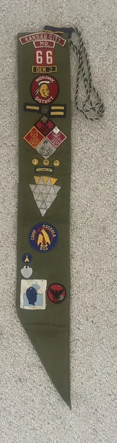 Vintage Sash Boy Cub Scouts Medals Pins and Patches Kansas City Mohawk Vintage Sash Boy Cub Scouts Medals Pins and Patches Kansas City Mohawk