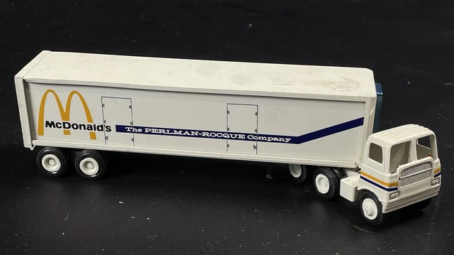 Dawn of a New Century Freightliner Tractor Trailer 1:43 Scale Made