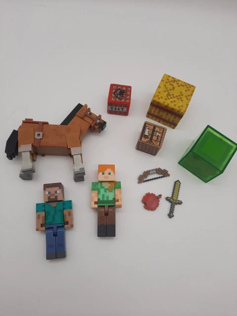 Lot of 10 MINECRAFT Loose Figures & Horse w/Accessories