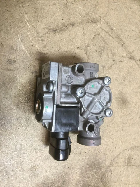 Replaces 801481 BRAKE QUICK RELEASE 0 VALVE AIR 1717421