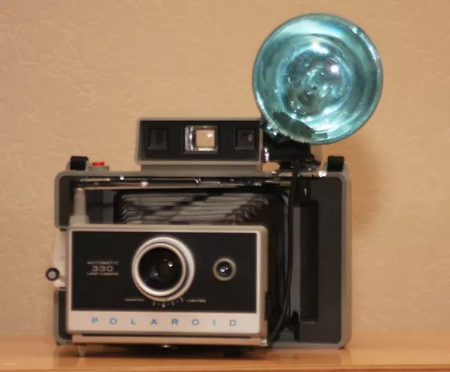 Polaroid Landkamera Model 330