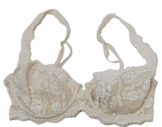 La Perla Ivory Lace Underwire Balconette Bra  - US 34D, EU 75D