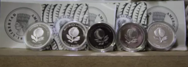 5 commemorative coins of the bicentennial of the independence of Colombia