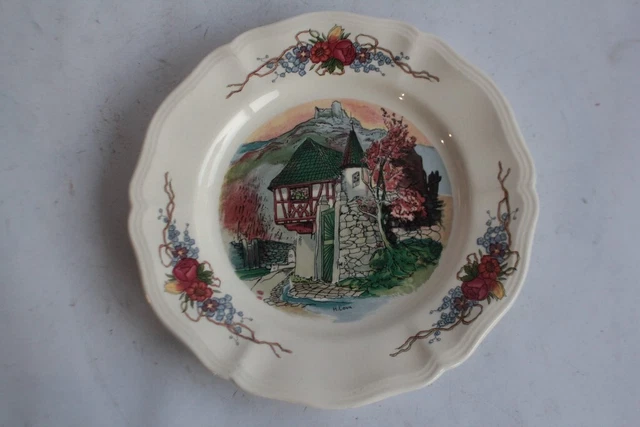 Assiette faïence Sarreguemines Obernai (56820)