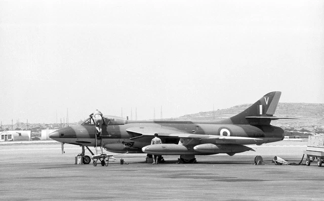 8 Sqn, Hawker Hunter FR.10, XJ714 'V' at Luqa, 10 Jun 1971 - original B&W neg