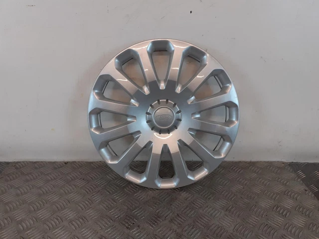 2013 FORD FIESTA 15" Copriruota coprimozzo taglio 8V211130JB
