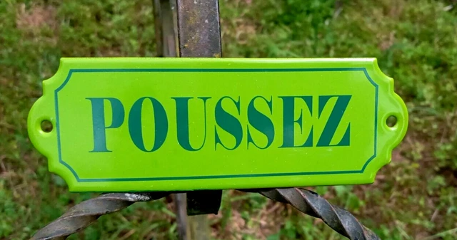 Grand Poudrier ancien métal doré • EUR 4,00 - FR Grand Poudrier ancien métal doré • EUR 4,00 - FR