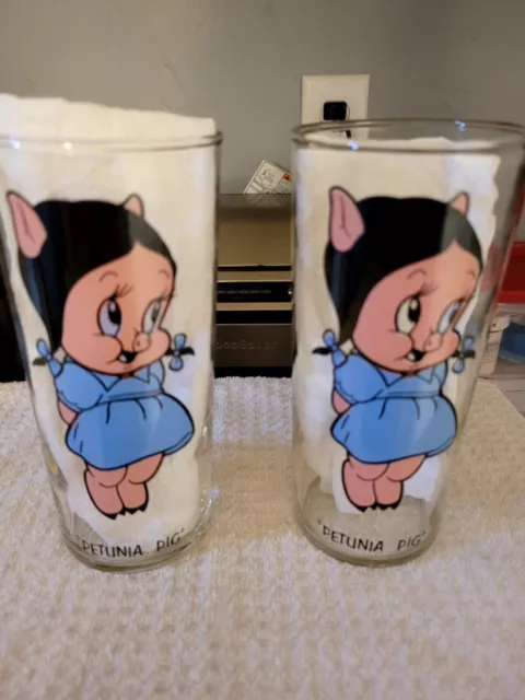 Vintage 1973 PETUNIA PIG Pepsi Glasses Collector Series Warner Bros Looney Tunes