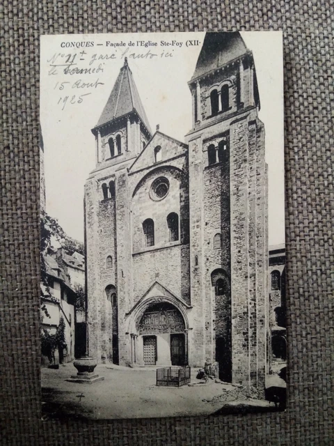 Cpa Conques Facade Of The Church Saint Foy