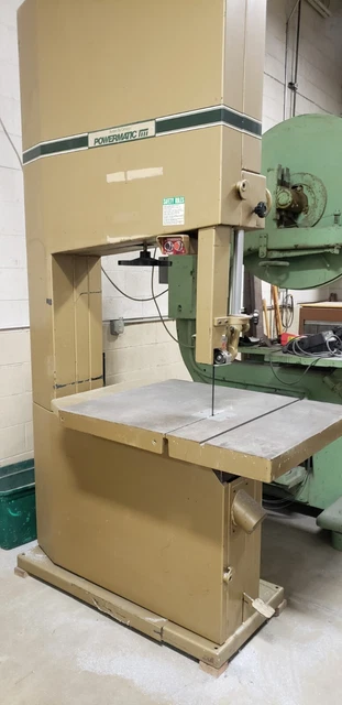 Powermatic, Vertical Bandsaw, Model Bw 900, 34" Throat, Excellent Powermatic, Vertical Bandsaw, Model Bw 900, 34" Throat, Excellent