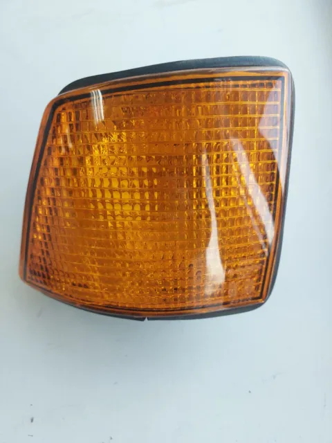 New BMW E32 7-series Right amber turn signal 63131374012