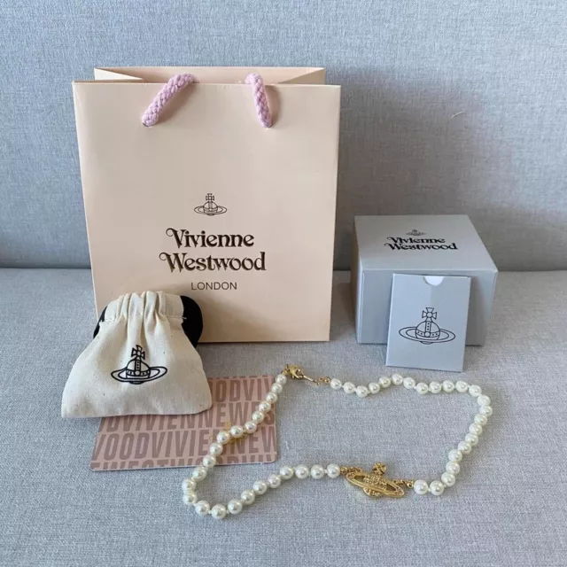 Vivienne Westwood Pearl Mini Bas Relief Choker Necklace in Gold