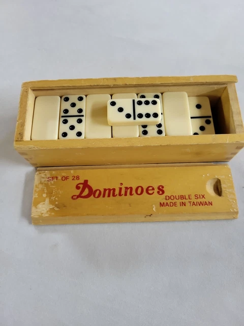 Nice Vintage Set 28 Bakelite Green & Cream Dominoes W/ Orig Hand Carved Box Nice Vintage Set 28 Bakelite Green & Cream Dominoes W/ Orig Hand Carved Box