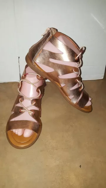 LUCKY BRAND Women's Sz. 6 Metallic Leather Strappy Gladiator Sandals Shoes Zip